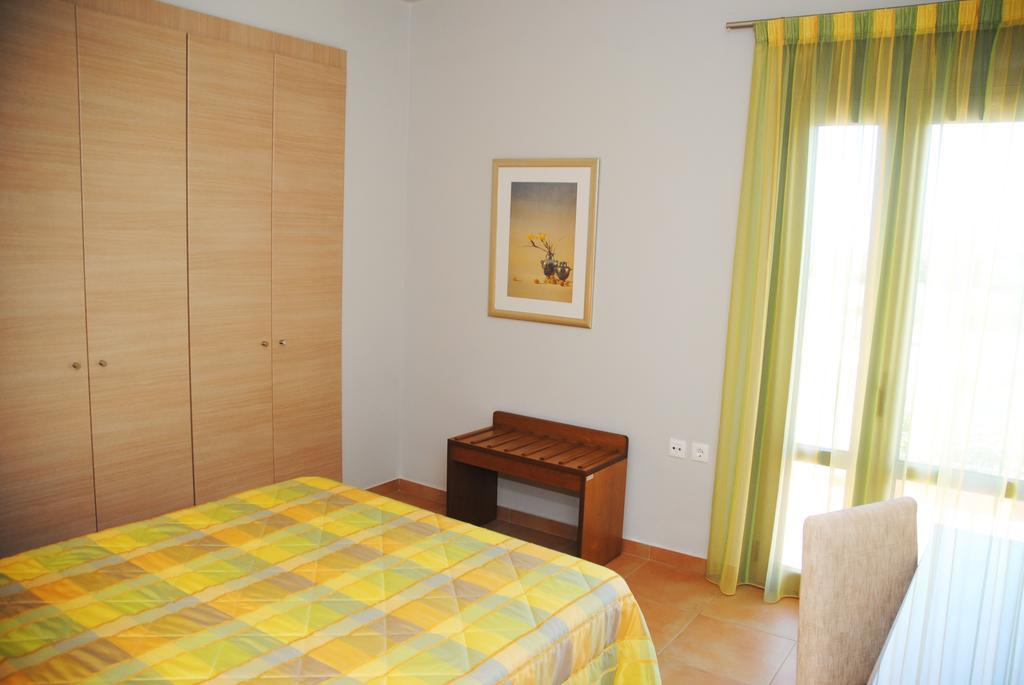 Erodios Hotel Каристос Экстерьер фото